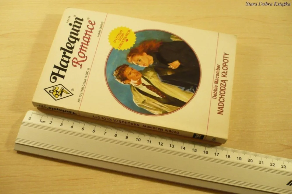 Premium NADCHODZĄ KŁOPOTY - Debbie Macomber (1994)