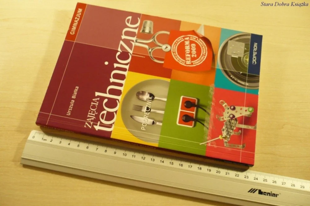 Dodaj do koszyka ZAJĘCIA TECHNICZNE - Urszula Białka (2009)