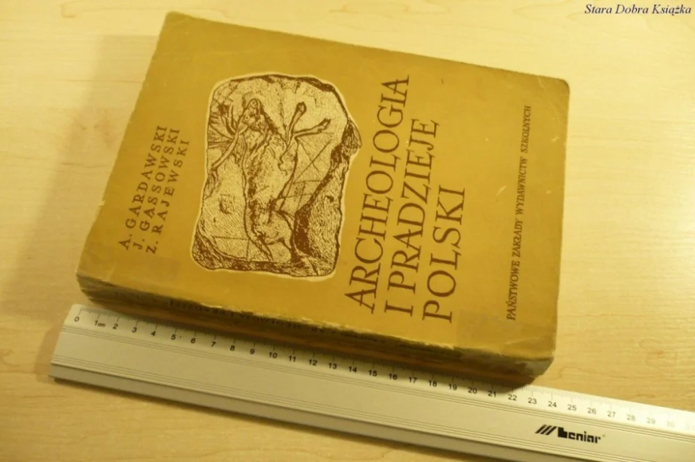 Zamów dziś ARCHEOLOGIA I PRADZIEJE POLSKI (1957)