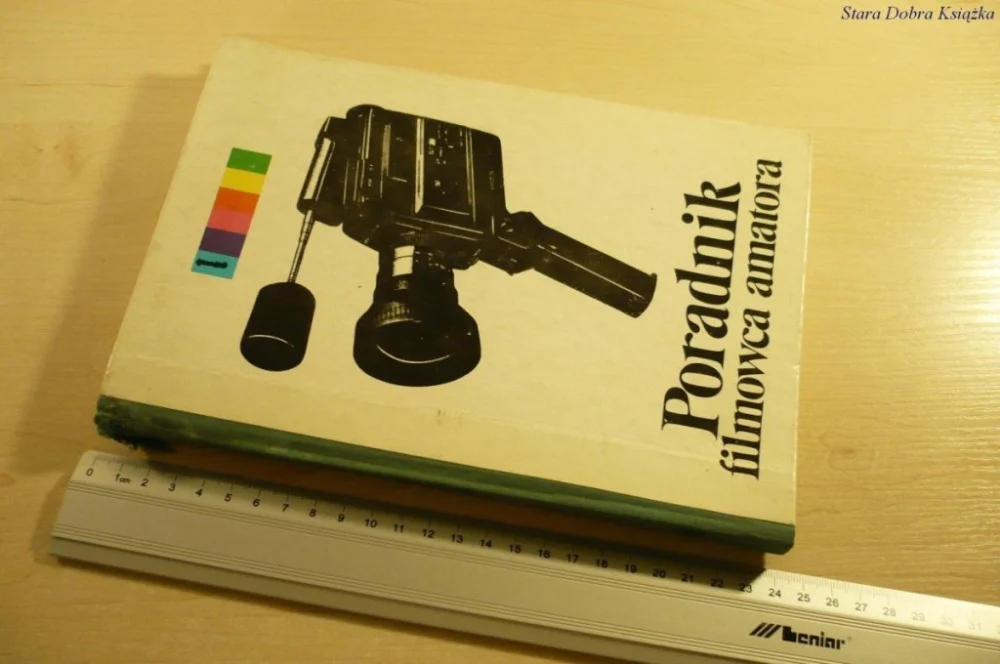 Oferta czasowa PORADNIK FILMOWCA AMATORA (1983)