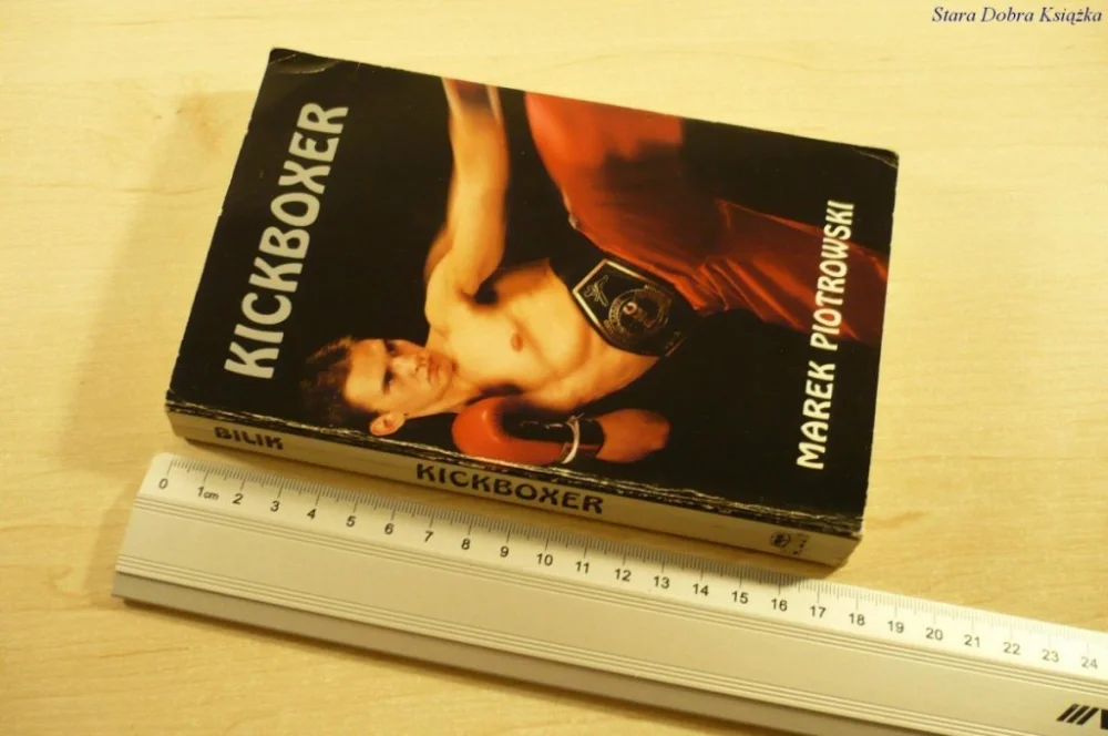Popularny KICKBOXER - Marek Piotrowski (1991)