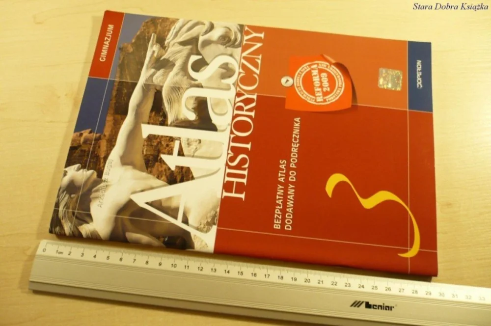 Bestseller ATLAS HISTORYCZNY. GIMNAZJUM (2011)