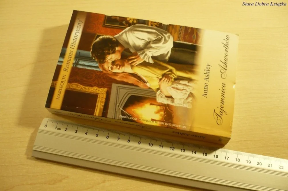 TAJEMNICA ASHWORTHÓW - Anne Ashley (2007) Taniej