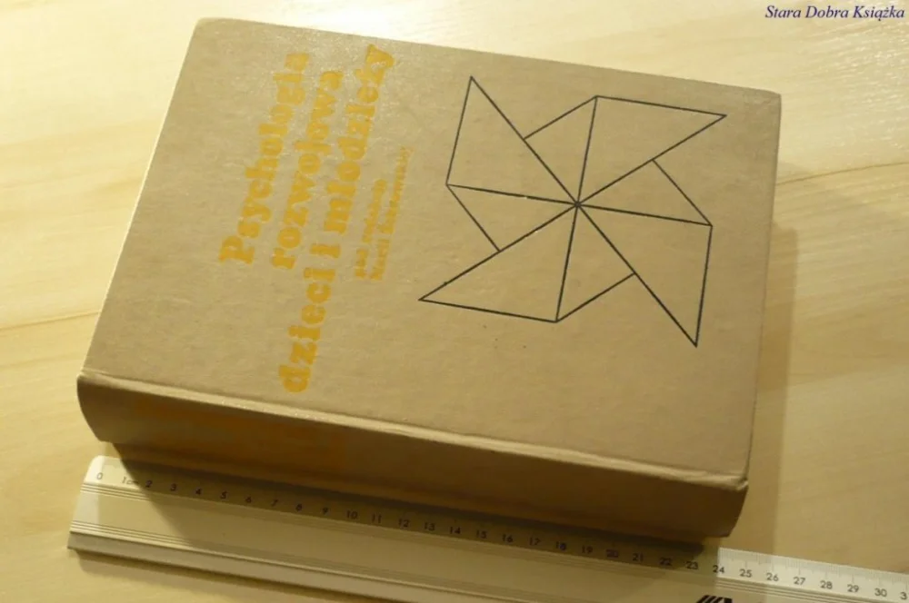 PSYCHOLOGIA ROZWOJOWA DZIECI I MŁODZIEŻY (1979) Ostatnia szansa