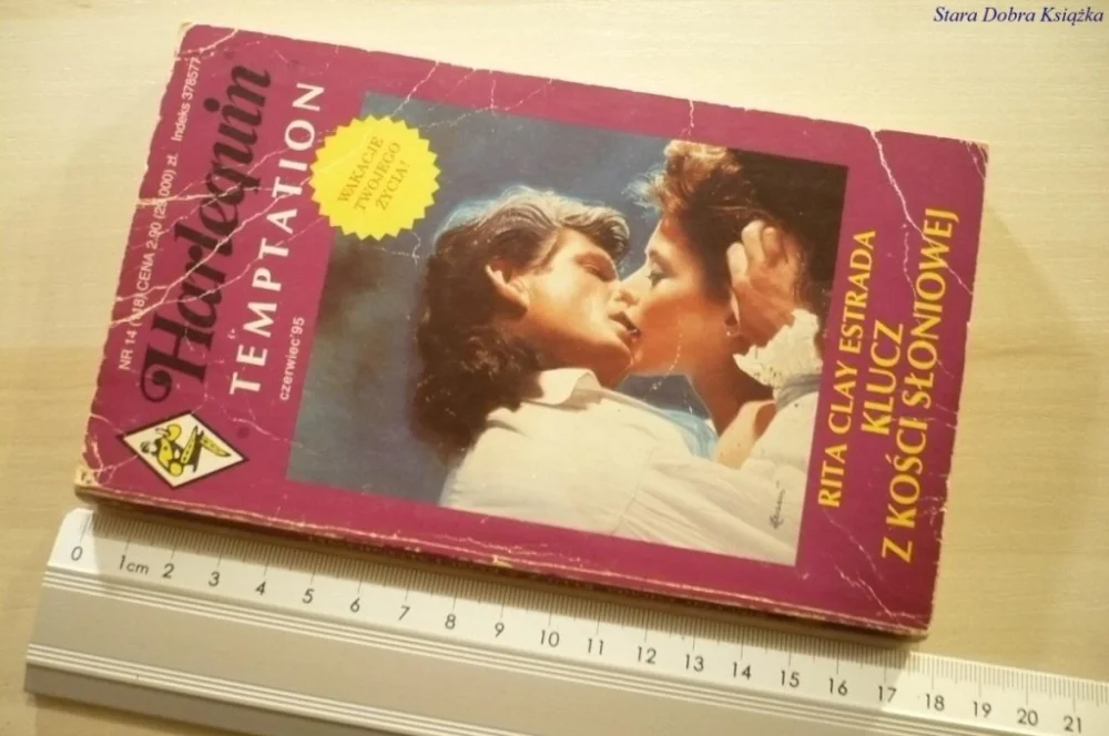 Oferta KLUCZ Z KOŚCI SŁONIOWEJ - Rita Clay Estrada (1995)