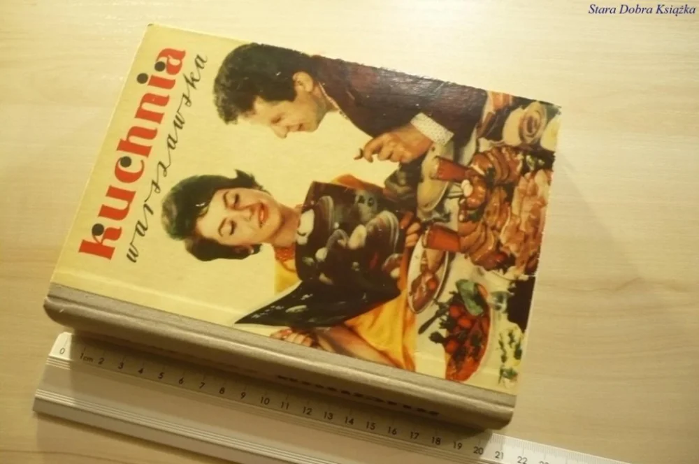 Bestseller KUCHNIA WARSZAWSKA - Praca Zbiorowa (1963)