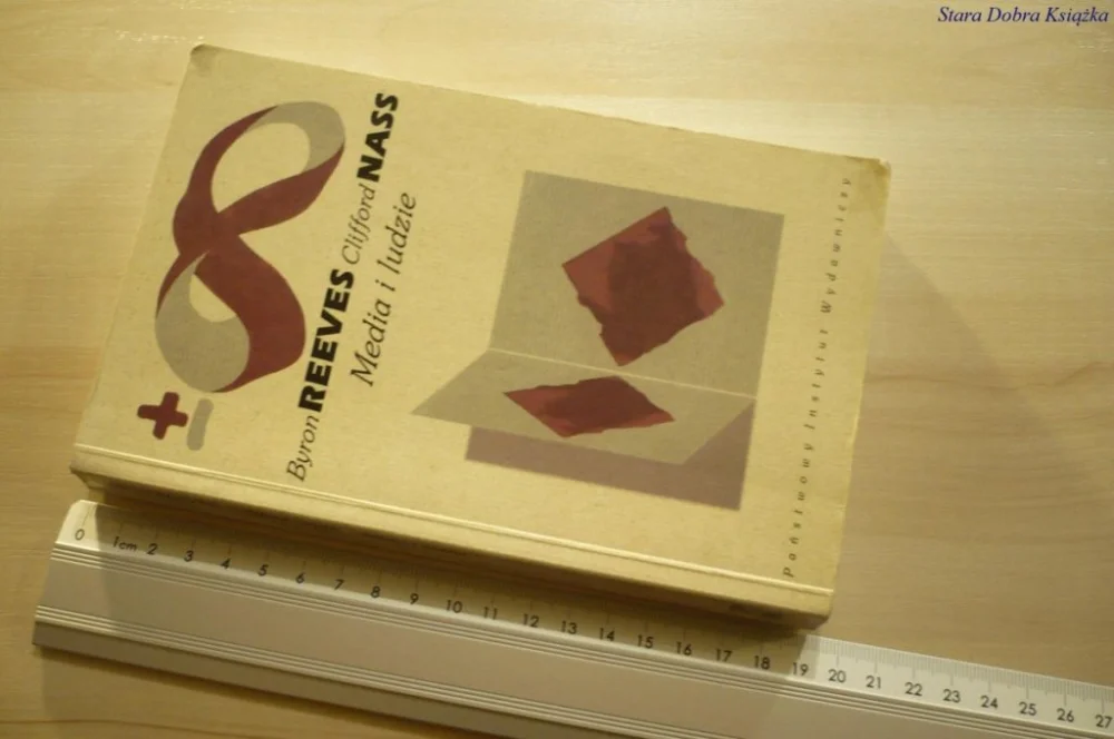 Nowość MEDIA I LUDZIE - Byron Reeves (2000)