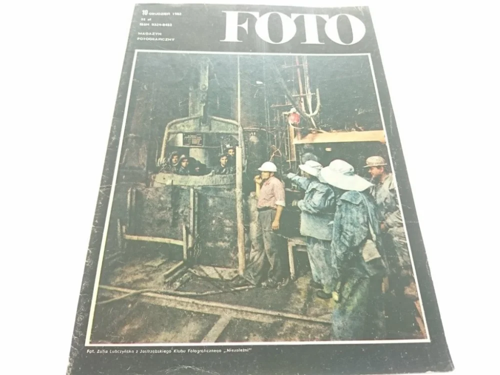 Obniżka ceny FOTO. MAGAZYN FOTOGRAFICZNY 10 GRUDZIEŃ 1982