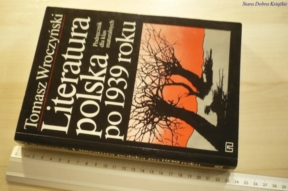 Łatwy zwrot LITERATURA POLSKA PO 1939 ROKU - Wroczyński (1996)