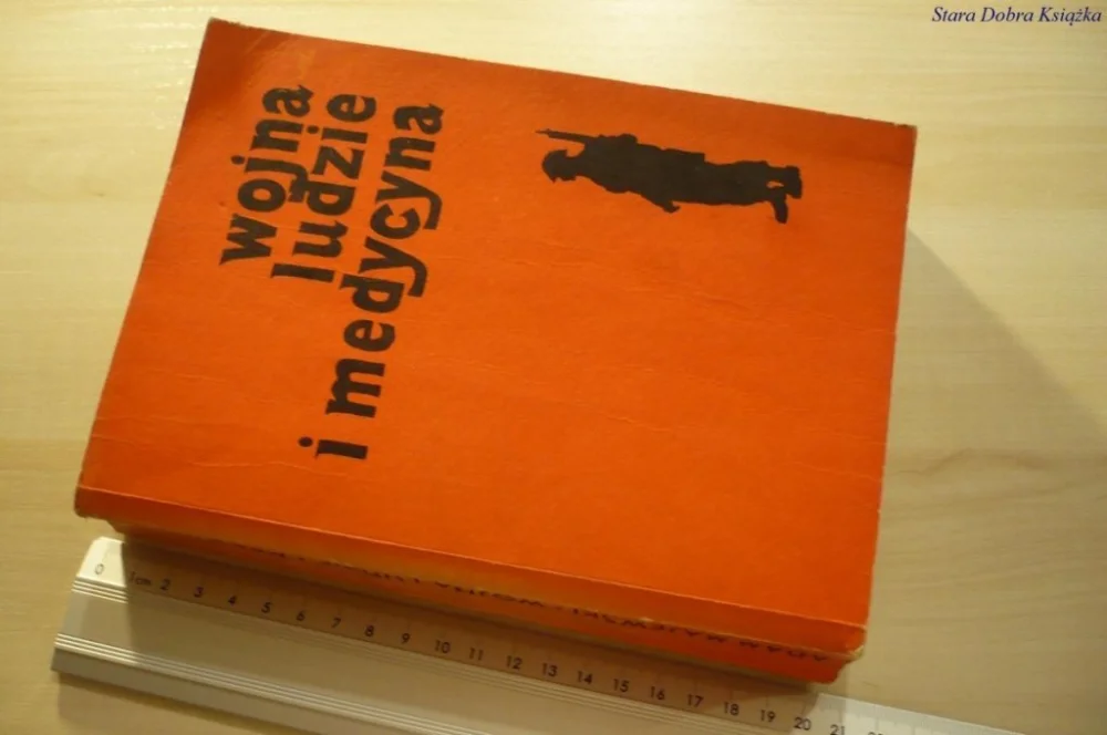 Bezpieczne zakupy WOJNA LUDZIE I MEDYCYNA - Adam Majewski (1969)