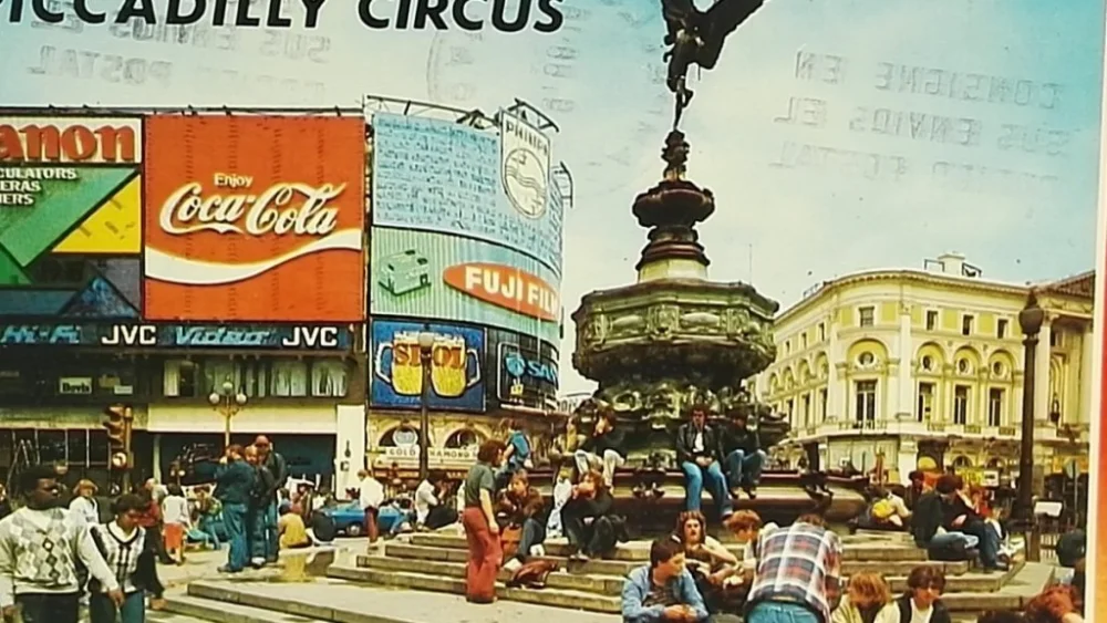 PICCADILLY CIRCUS Szybka dostawa
