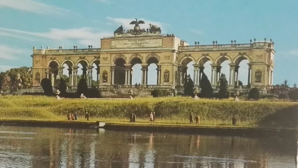 Tylko do końca tygodnia WIEN, SCHLOSS SCHONBRUNN GLORIETTE