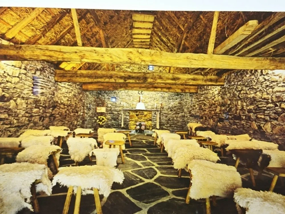 Ekspresowa dostawa LOURDES. CITE SAINT-PIERRE