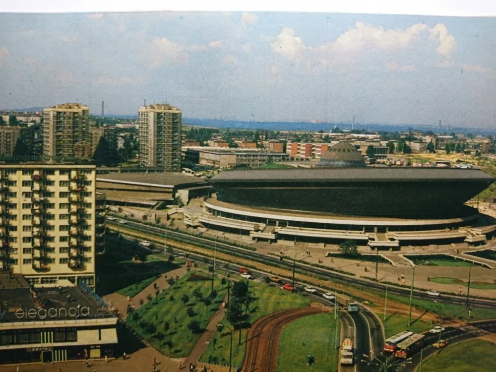 KATOWICE. MIASTO NA WYŻYNIE ŚLĄSKIEJ FOT JABŁOŃSKI Szybka wysyłka