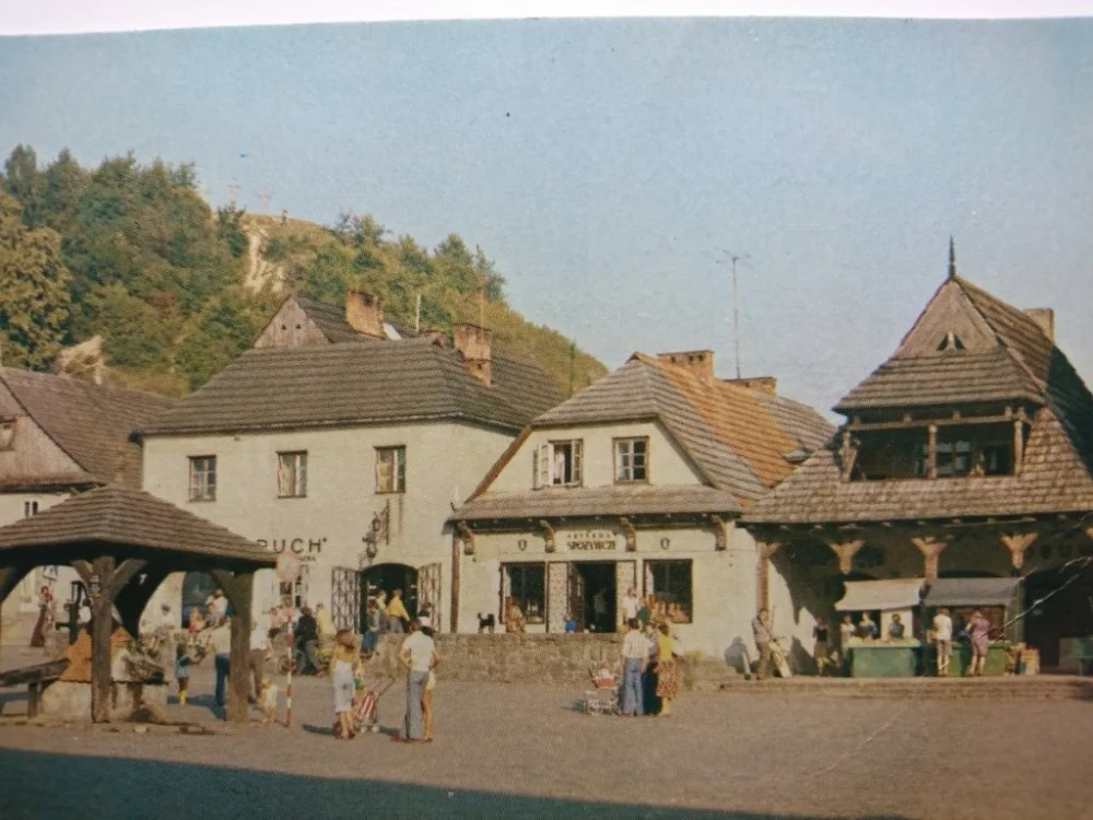 KAZIMIERZ DOLNY. RYNEK FOT. J. REMAN Niska cena