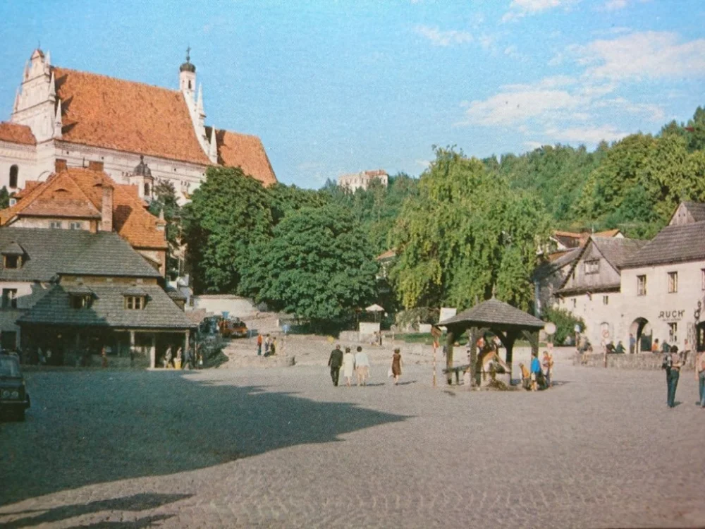 KAZIMIERZ DOLNY. RYNEK... FOT. J. ROMAN Darmowy zwrot