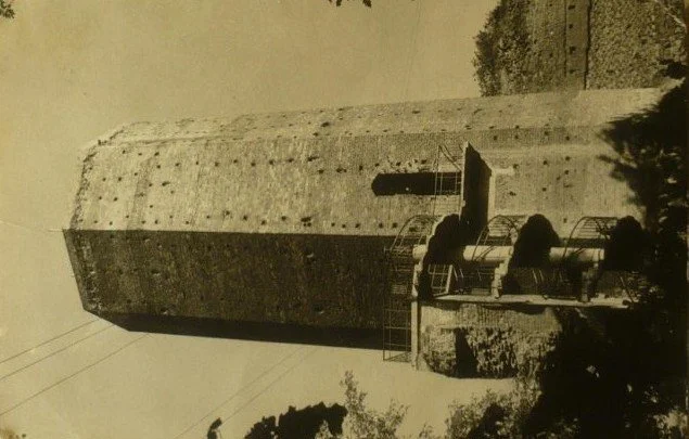 Zamów teraz KRUSZWICA. MYSIA WIEŻA Z XIV w. FOT. J. SIUDECKI