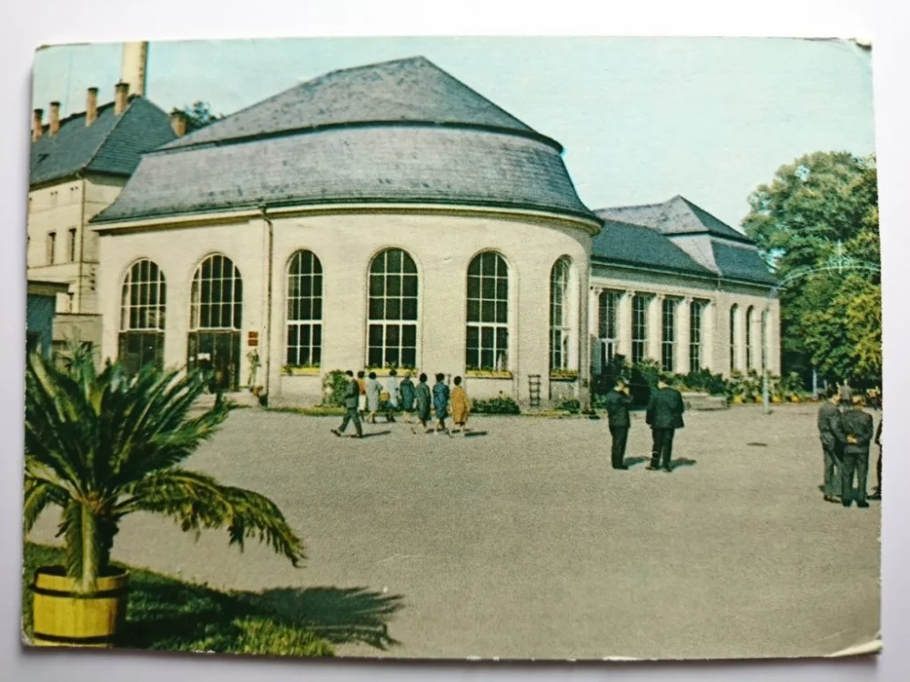 KUDOWA ZDRÓJ. PIJALNIA FOT. A. STELMACH Bestseller