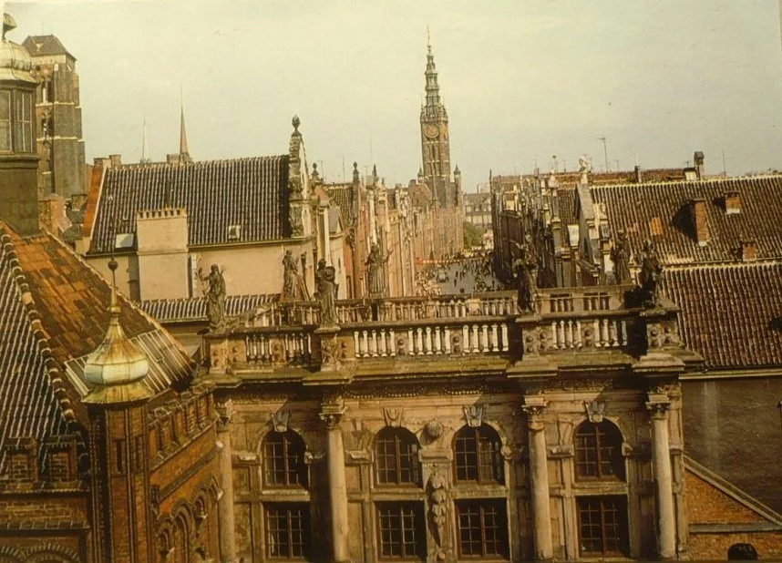 GDAŃSK. WIDOK ULICY DŁUGIEJ FOT. S. R. SADOWSKI Bestseller