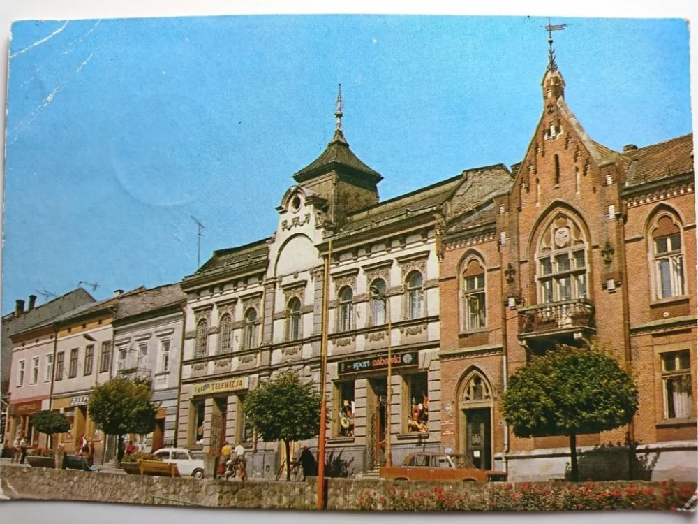 Bestseller GRYBÓW. RYNEK FOT. J. ŻAK