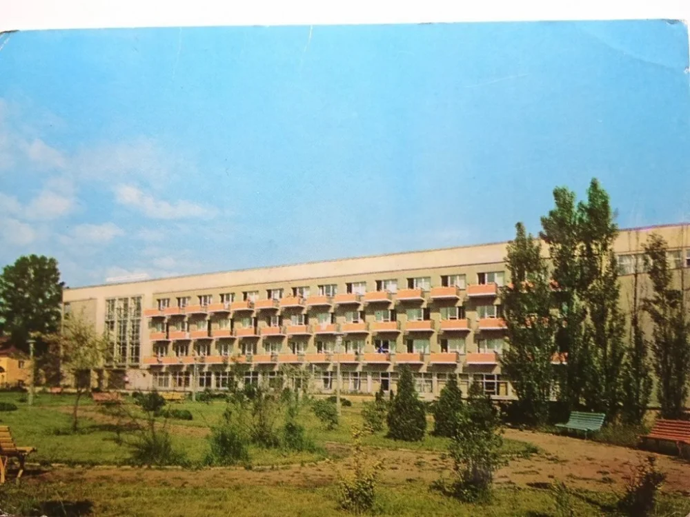 CIECHOCINEK. SANATORIUM PRACOWNIKÓW FOT. JABŁOŃSKA Ekspresowa dostawa