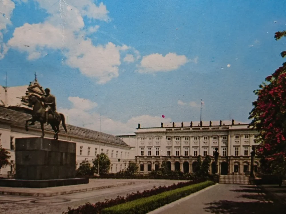 WARSZAWA. SIEDZIBA URZĘDU RADY... FOT. KRASSOWSKI Bezpieczne zakupy