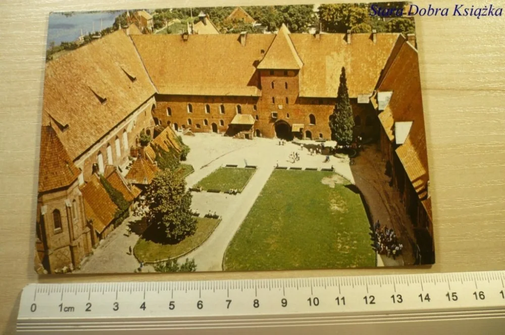 Wyprzedaż MALBORK. ZAMEK POKRZYŻACKI...DZIEDZINIEC FOT PAJĄK