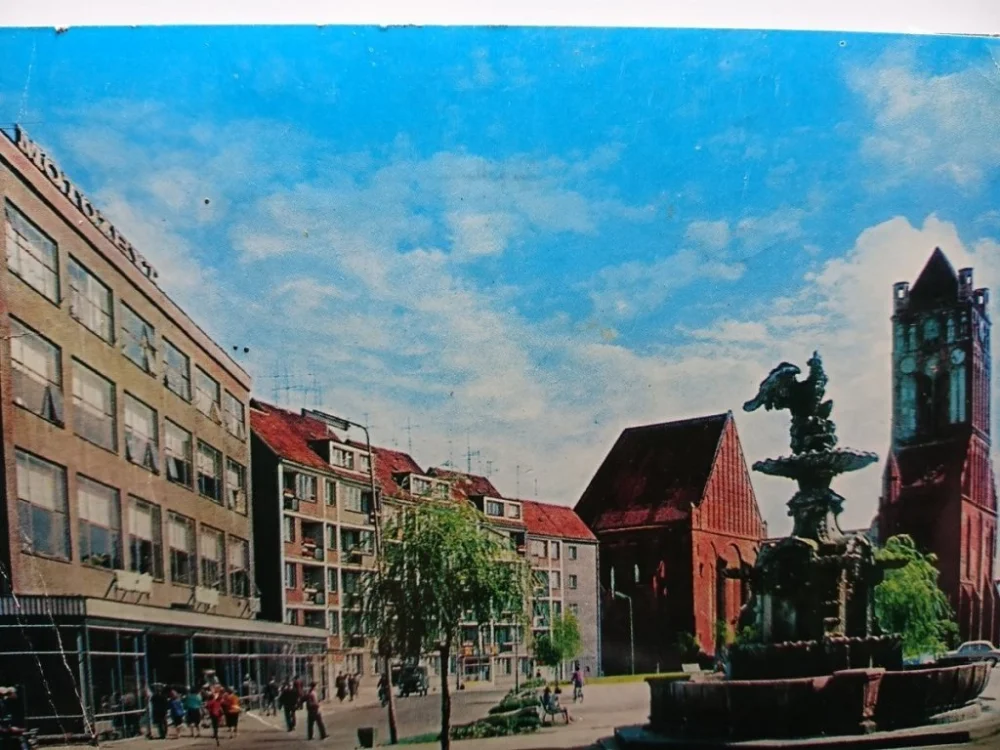 SZCZECIN. PLAC ORŁA BIAŁEGO...FOT. T. BILIŃSKI Nie przegap