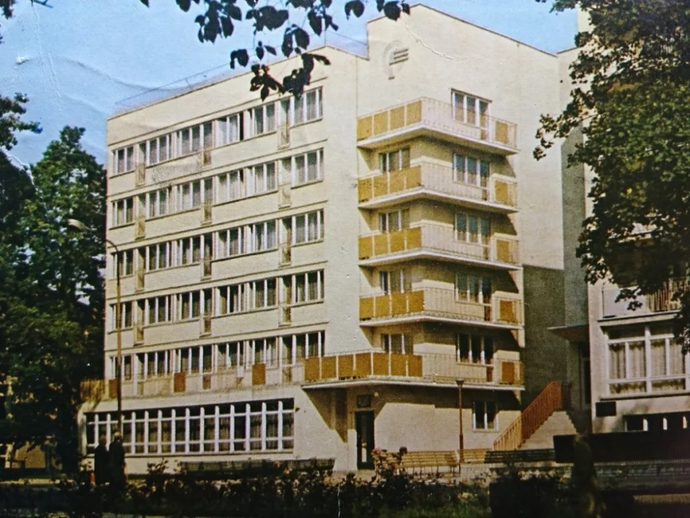 ŚWINOUJŚCIE. DOM WYPOCZYNKOWY FOT. GRABOWIECKI Wyprzedaż