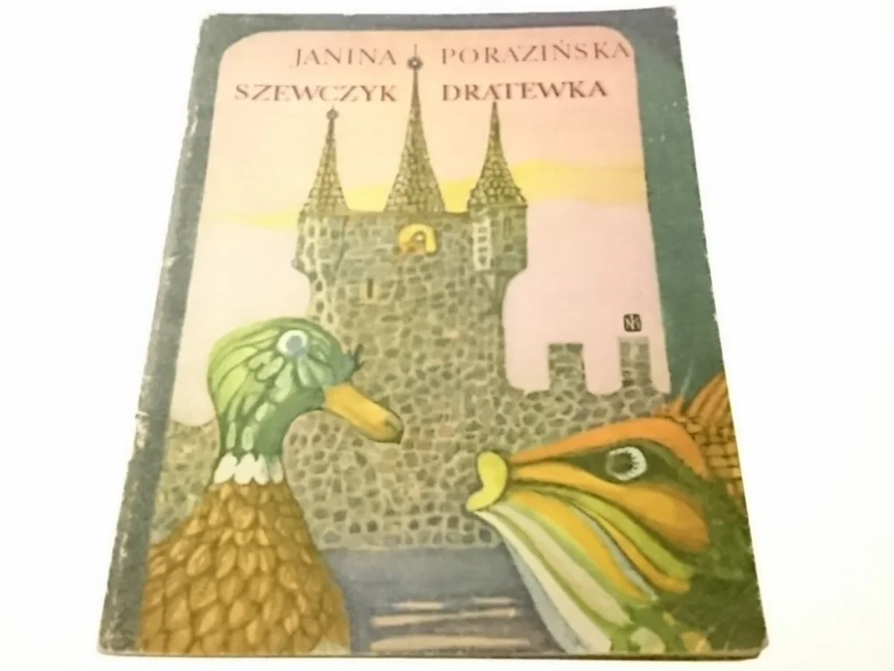Kup online SZEWCZYK DRATEWKA - Janina Porazińska 1982