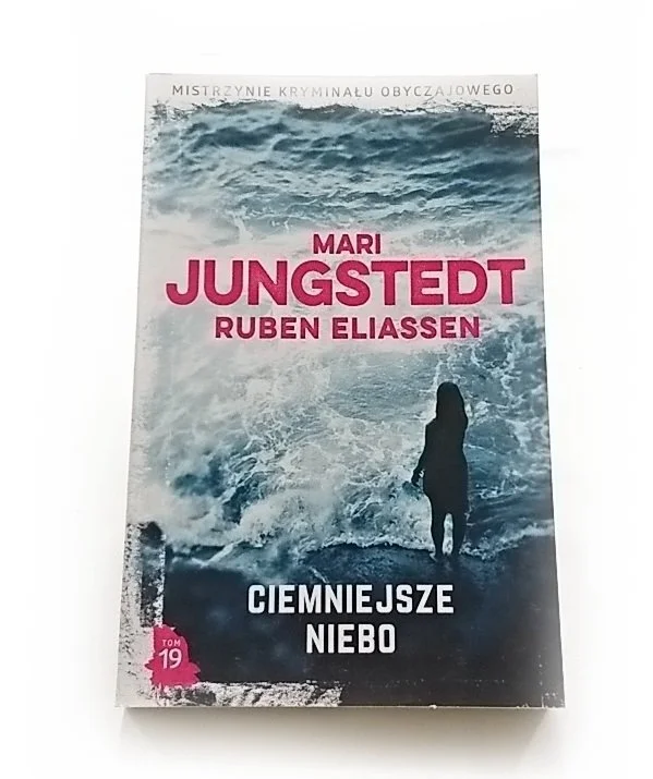 CIEMNIEJSZE NIEBO - Mari Jundstedt 2018 Dodaj do koszyka