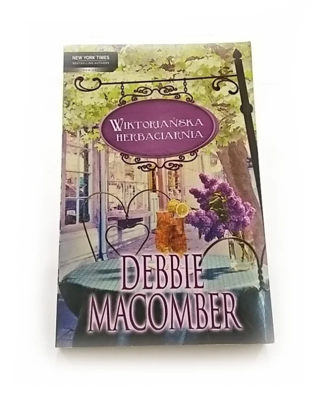 WIKTORIAŃSKA HERBACIARNIA - Debbie Macomber 2011 Cena promocyjna